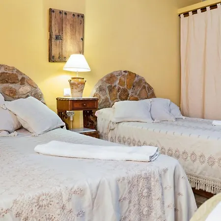 Comfortable With Mountain Views - Villa Valverde de Leganes