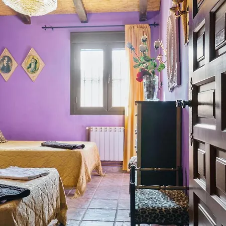 Comfortable With Mountain Views - Villa Valverde de Leganes